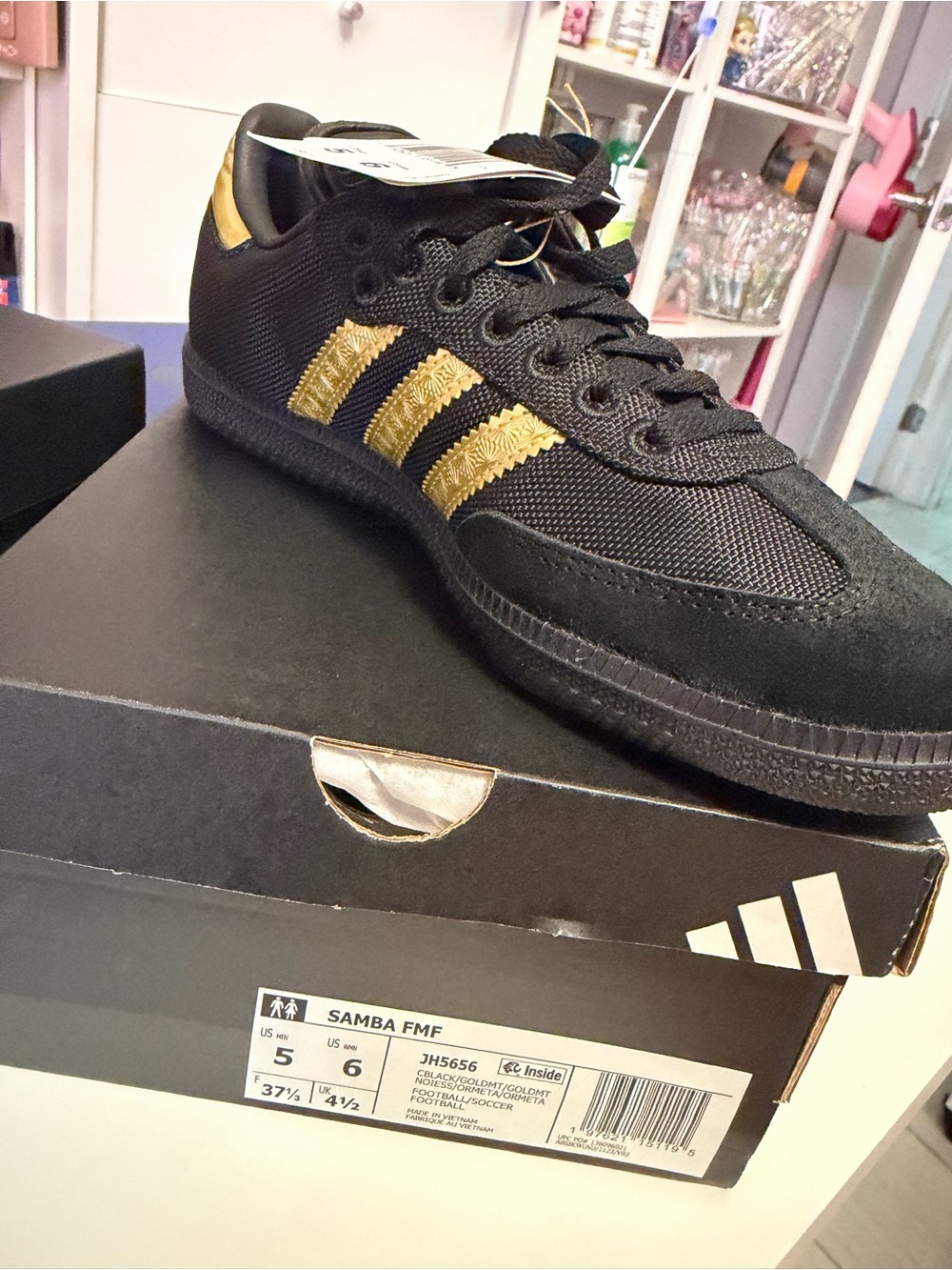 adidas Men's Black and Gold Samba FMF Sneakers